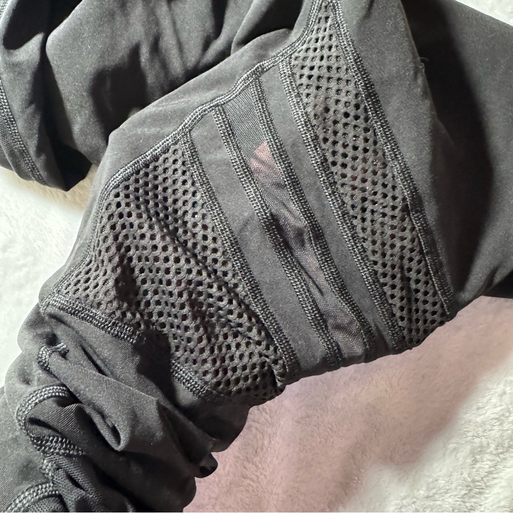 Lululemon Athletica Black Leggings - Picture 3 of 4